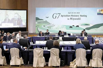 Các Bộ trưởng Nông nghiệp G7 nhóm họp ở Miyazaki, Nhật Bản. (Ảnh THE JAPAN NEWS)