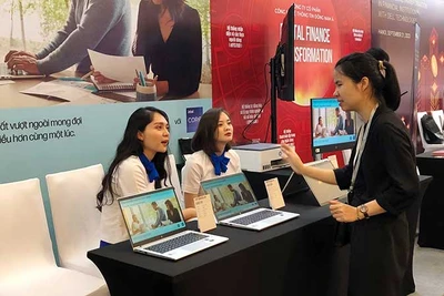 Những tiện ích vượt trội của công nghệ thông tin trong lĩnh vực thuế - tài chính sẽ giúp người dân thuận tiện trong việc nộp thuế.