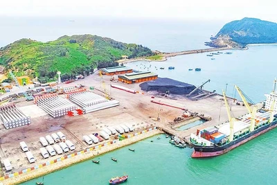 Một góc cảng Hòa La. (Ảnh TL)