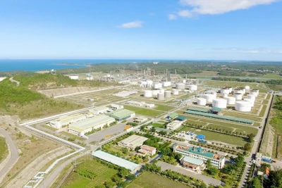 Khu kinh tế Dung Quất (Quảng Ngãi) sẽ là trung tâm lọc, hóa dầu và năng lượng quốc gia.