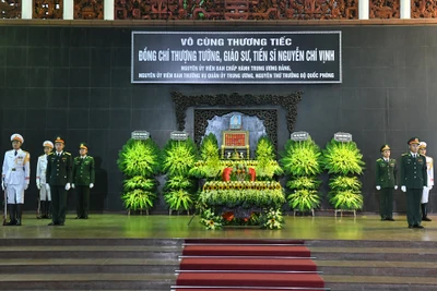 [Ảnh] Cử hành trọng thể lễ viếng Thượng tướng Nguyễn Chí Vịnh
