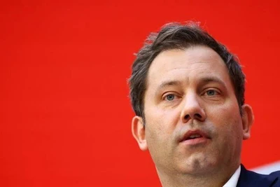Lãnh đạo mới của khối nghị viện SPD, ông Lars Klingbeil. (Nguồn: Reuters) 