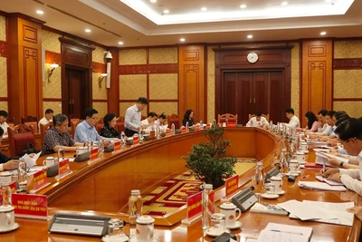 Quang cảnh hội nghị giao ban.