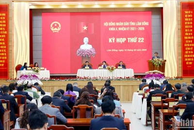 Quang cảnh kỳ họp.