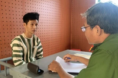 Đối tượng Trần Quang Trí khai nhận hành vi phạm tội.