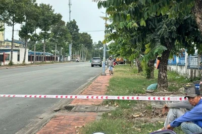 Hiện trường nơi công ty xảy ra tai nạn bị phong tỏa để điều tra. 