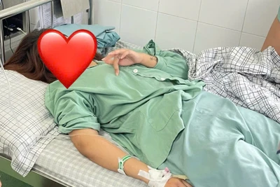 Sau nhiều ngày điều trị tích cực, sức khỏe của nữ sinh ngày càng hồi phục.