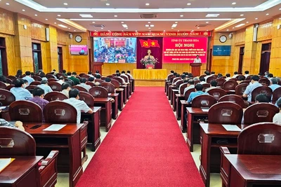 Quang cảnh hội nghị.