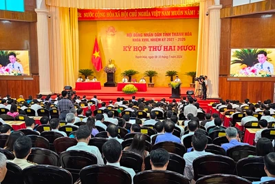 Quang cảnh kỳ họp Hội đồng nhân dân tỉnh Thanh Hóa.