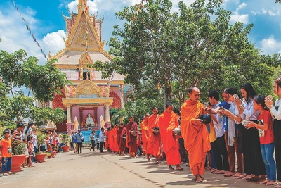 Tết mừng năm mới Chol Chnam Thmay của đồng bào Khmer ở Tây Ninh.