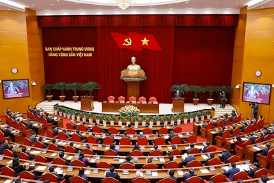 Tại Hội nghị Ban Chấp hành Trung ương Đảng khóa XIII, Trung ương đã thống nhất chỉ đạo quyết liệt, khẩn trương tiếp tục đổi mới, sắp xếp tổ chức bộ máy của hệ thống chính trị tinh gọn, hoạt động hiệu lực, hiệu quả. (Ảnh: ĐĂNG KHOA)