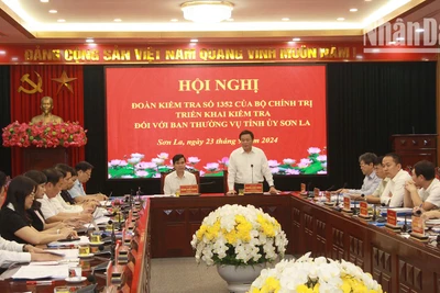 Đoàn Kiểm tra số 1352 của Bộ Chính trị làm việc với Ban Thường vụ Tỉnh ủy Sơn La.