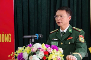 Đại tá Phạm Hồng Phong, Bí thư Đảng ủy, Chính ủy Bộ đội Biên phòng thành phố Hải Phòng phát biểu chỉ đạo Đại hội.