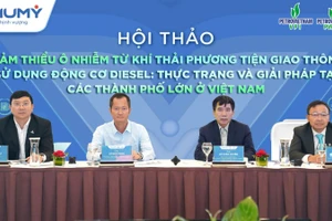 Ban điều hành hội thảo. (Ảnh: TL)