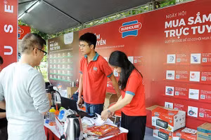 Cần tăng cường các biện pháp bảo vệ thông tin cá nhân trên nền tảng thương mại điện tử. Ảnh: AN KHÁNH