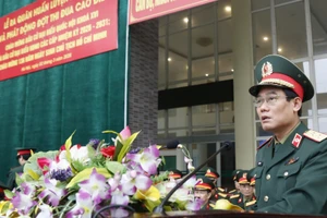 Trung tướng, Giáo sư, Tiến sĩ Trần Viết Tiến, Giám đốc Học viện Quân y phát biểu tại buổi lễ.