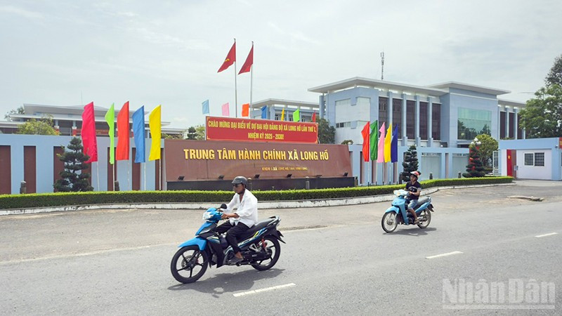 Trung tâm hành chính xã Long Hồ, tỉnh Vĩnh Long. 