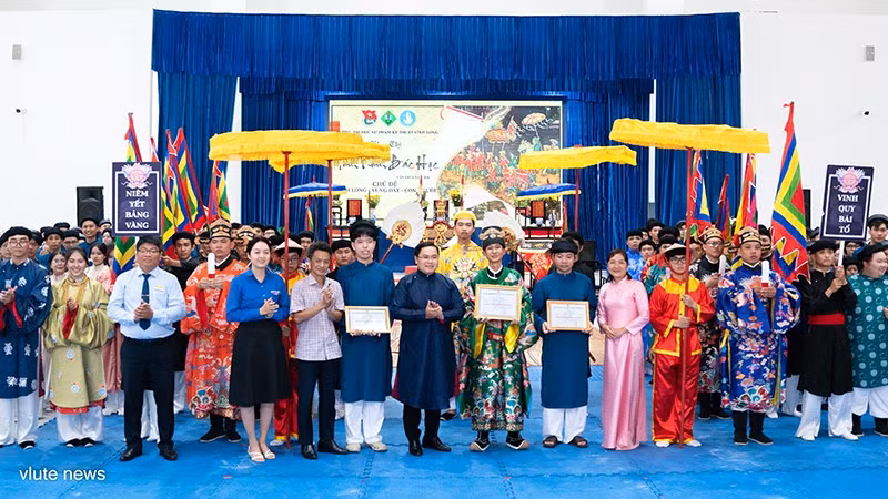 anh-5-khen-thuong.jpg