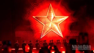 Xuyên suốt chương trình, mỗi màn biểu diễn là một sự hòa quyện giữa âm thanh và ánh sáng, cùng nhiệt huyết của các nghệ sĩ.