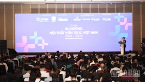 Tọa đàm thu hút đông đảo giới chuyên môn tham dự.