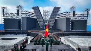 Màn tái hiện hình ảnh duyệt binh trên Quảng trường Đỏ dự kiến diễn ra tại chương trình "Tổ quốc trong tim" nhận được nhiều sự quan tâm từ khán giả. (Ảnh: THÀNH ĐẠT)