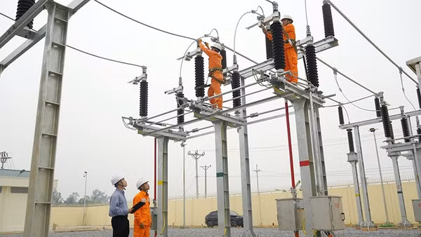 Công ty Điện lực Thanh Hóa chú trọng đầu tư, nâng cấp lưới điện.