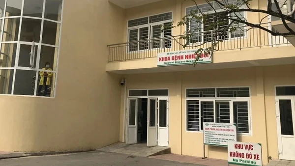 Khoa bệnh nhiệt đới tại Bệnh viện đa khoa tỉnh Thanh Hóa.