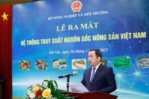 Đồng chí Trần Đức Thắng, Bộ trưởng Nông nghiệp và Môi trường phát biểu khai mạc Lễ ra mắt Hệ thống truy xuất nguồn gốc nông sản Việt Nam. (Ảnh: Khương Trung)