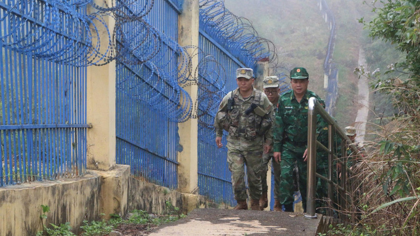 Tuần tra chung là một hoạt động phối hợp thường xuyên của lực lượng biên phòng 2 nước Việt Nam-Trung Quốc.