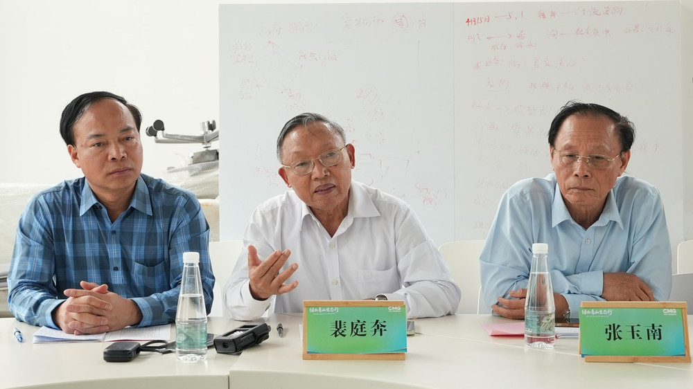 Chuyên gia Việt Nam trao đổi, thảo luận tại buổi tọa đàm. anh-3-3.png