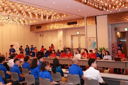 Diễn đàn có sự tham gia của gần 200 đại biểu là thanh niên, sinh viên, doanh nhân trẻ, trí thức và đại diện các hội đoàn người Việt tại nhiều tỉnh, thành của Nhật Bản và 10 đại biểu thanh niên đến từ Việt Nam.