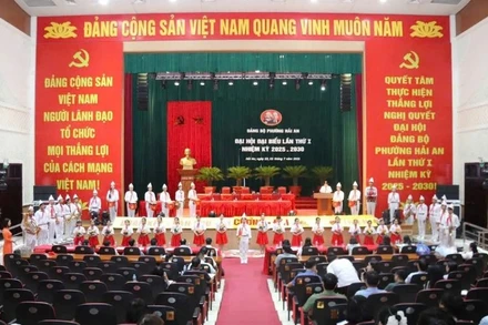 Tổng duyệt, chuẩn bị cho Đại hội Đảng bộ phường Hải An, thành phố Hải Phòng nhiệm kỳ 2025-2030. (Ảnh: Fanpage Đảng ủy phường)