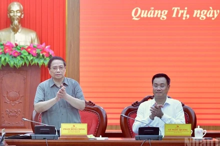 Thủ tướng Phạm Minh Chính chủ trì cuộc làm việc với Ban Thường vụ Tỉnh ủy Quảng Trị. (Ảnh: THANH GIANG)