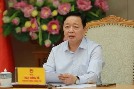 Phó Thủ tướng Trần Hồng Hà chủ trì cuộc họp. (Ảnh: VGP/Minh Khôi)