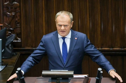 Chính phủ Thủ tướng Ba Lan Donald Tusk vượt qua cuộc bỏ phiếu tín nhiệm