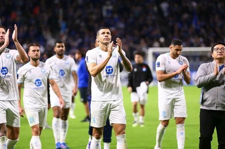 Dù không giành chiến thắng trước Gamba Osaka, Nam Định FC vẫn được đánh giá cao bởi tinh thần thi đấu kiên cường và phong thái chuyên nghiệp.