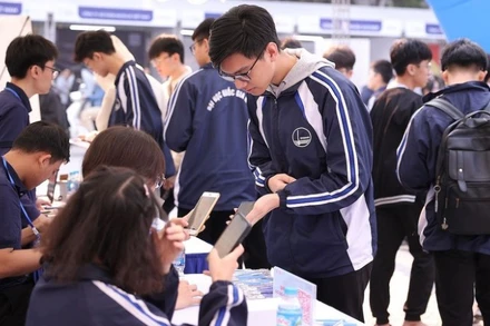 Sinh viên Trường đại học Công nghệ, Đại học Quốc gia Hà Nội.