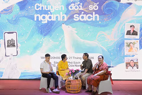 Quang cảnh tọa đàm.
