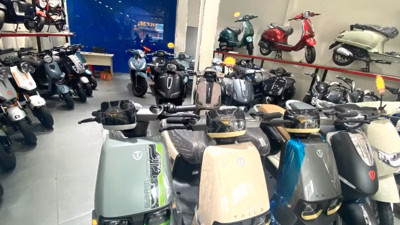 cua-hang-ban-xe-dien-phu-nhuan-4162.jpg