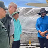 Ngay sau khi thảm họa động đất kép xảy ra tại Venezuela, Việt Nam nhanh chóng cử lực lượng tinh nhuệ cùng hàng cứu trợ, tiền viện trợ khẩn cấp đến với Venezuela. (Ảnh: Đại sứ quán Việt Nam tại Venezuela cung cấp)