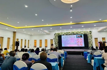 Quang cảnh một hội nghị.