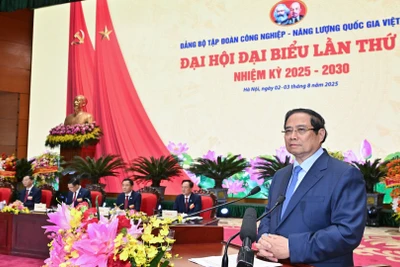 Thủ tướng Chính phủ Phạm Minh Chính phát biểu ý kiến chỉ đạo Đại hội đại biểu Đảng bộ Tập đoàn Công nghiệp-Năng lượng Quốc gia Việt Nam. (Ảnh: Trần Hải) 