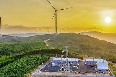 Nhà máy điện gió Hải Anh tại xã Lao Bảo.