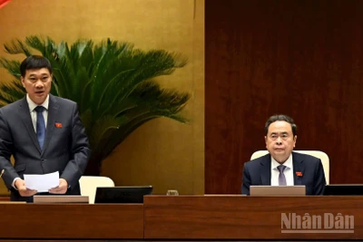 Chủ tịch Quốc hội Trần Thanh Mẫn chủ trì, điều hành nội dung cuộc họp. (Ảnh: DUY LINH)