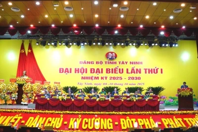 Khai mạc Đại hội đại biểu Đảng bộ tỉnh Tây Ninh lần thứ I, nhiệm kỳ 2025-2030 với chủ đề: “Đoàn kết-Dân chủ-Kỷ cương-Đột phá-Phát triển”.