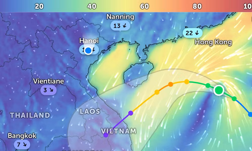Vị trí bão số 12 lúc 8 giờ 15 phút sáng 20/10. (Ảnh Zoom Earth)