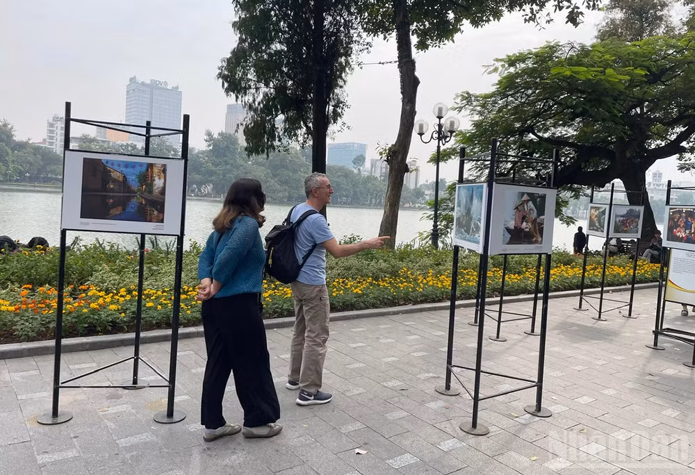 Dự báo khu vực Hà Nội sáng và đêm trời rét. (Ảnh minh họa: Đ.T)