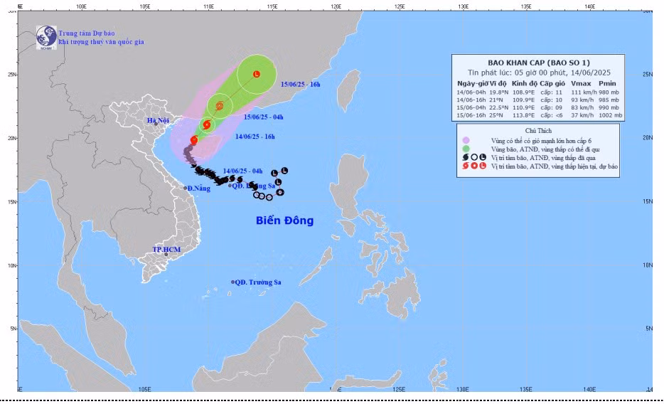 Bản đồ dự báo quỹ đạo và cường độ bão số 01 lúc 5 giờ ngày 14/6/2025.