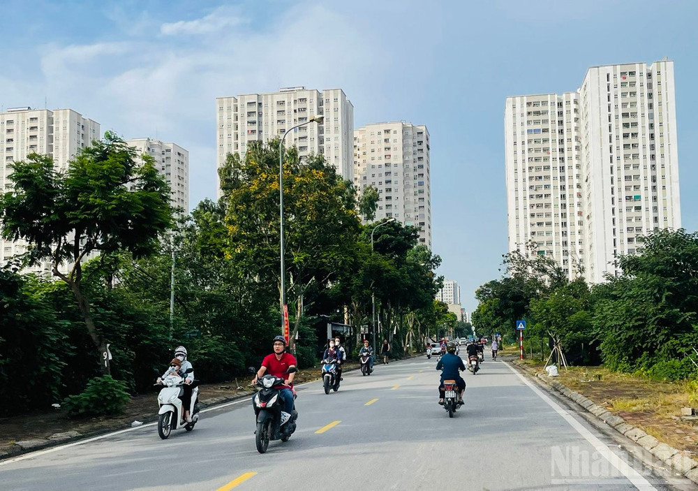 Dự báo khu vực Hà Nội ngày nắng, chiều tối và đêm có mưa rào. (Ảnh minh họa: Đ.T)