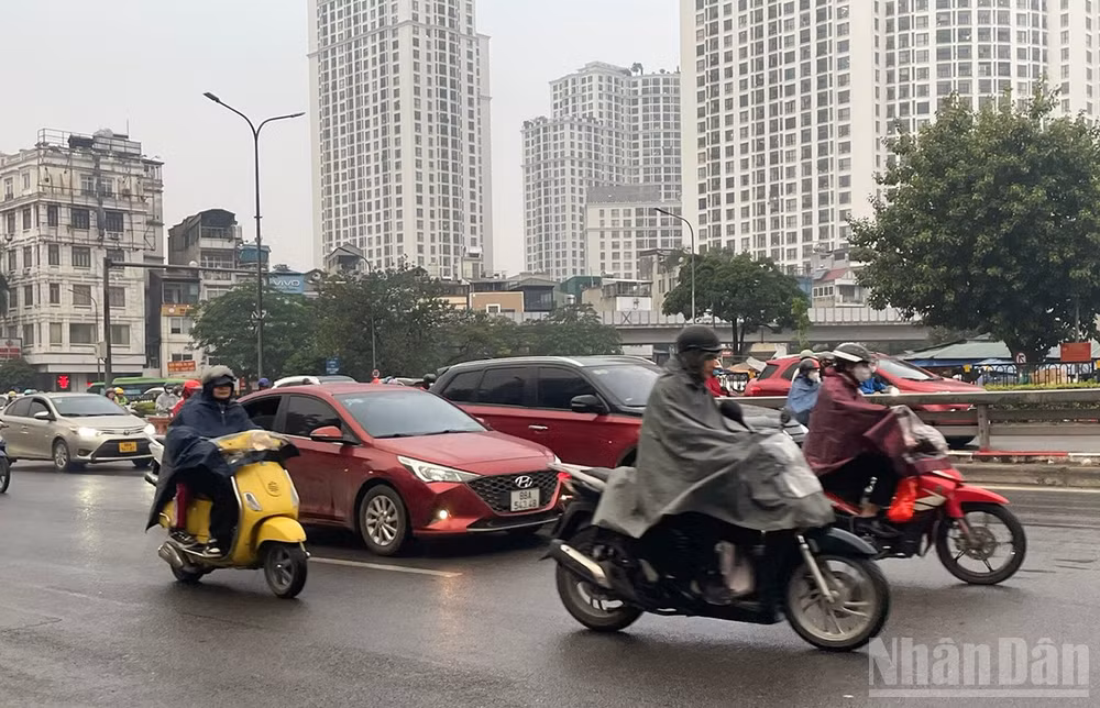 Dự báo khu vực Hà Nội từ đêm 24/12 trời chuyển rét. (Ảnh minh họa: Đ.T)